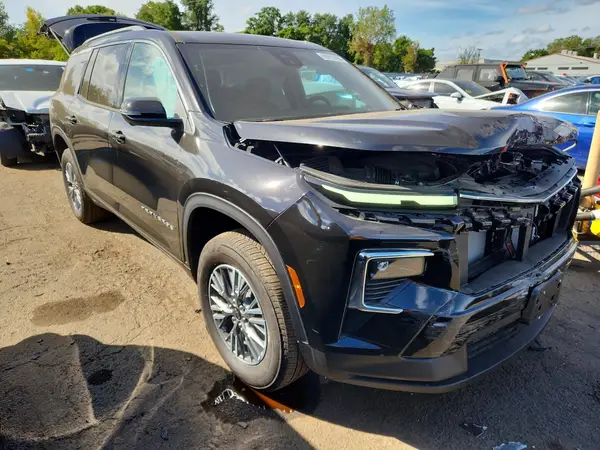 1GNEVGRS6SJ297185 — 2025 Chevrolet Traverse, фото 4 с аукциона Copart, Передняя часть
