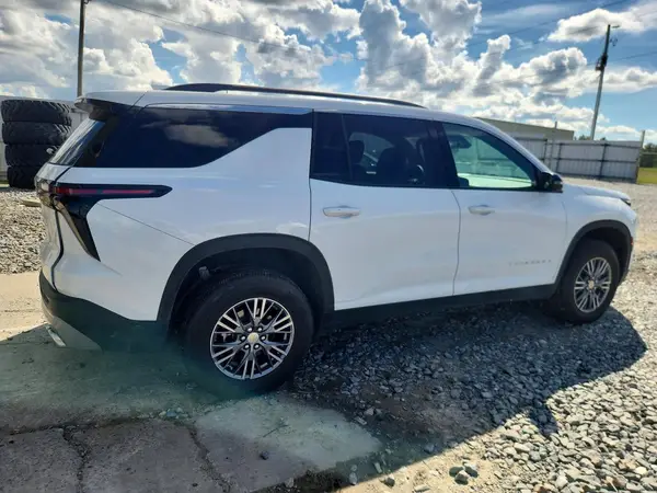 1GNERGRS6SJ266068 — 2025 Chevrolet Traverse, фото 3 с аукциона Copart, Задняя часть