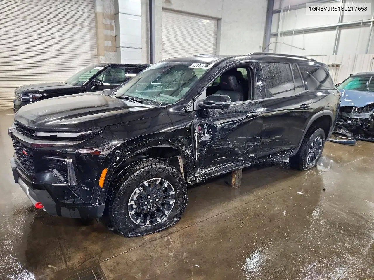 2025 Chevrolet Traverse Z71 VIN 1GNEVJRS1SJ217658 фото 1