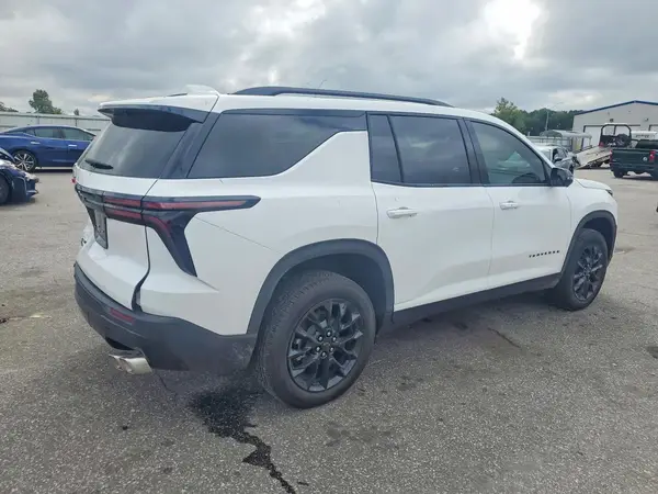 1GNERGKS9TJ360697 — 2026 Chevrolet Traverse, фото 3 с аукциона Copart, Задняя часть