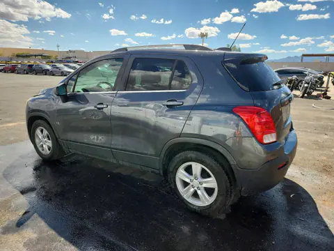 2016 Chevrolet Trax VIN 3GNCJLSB0GL140354 фото 2