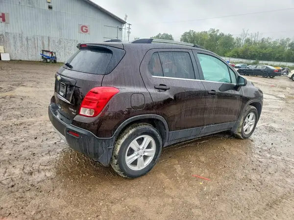 KL7CJPSB4GB742172 — 2016 Chevrolet TRAX, фото 3 с аукциона Copart, Передняя часть
