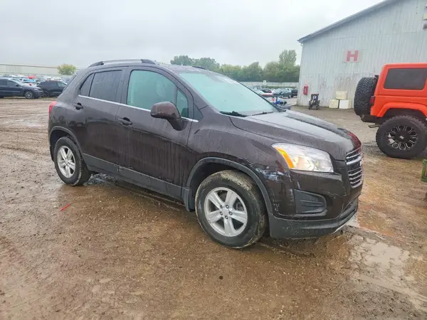 KL7CJPSB4GB742172 — 2016 Chevrolet TRAX, фото 4 с аукциона Copart, Передняя часть