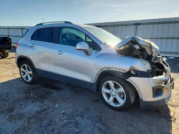 3GNCJRSB7GL200648 — 2016 Chevrolet TRAX, фото 4 с аукциона Copart, Передняя часть