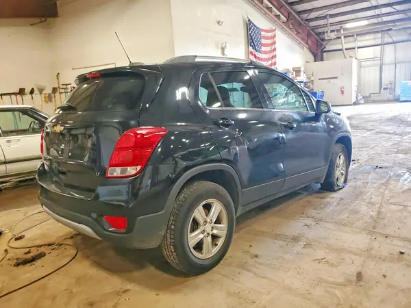 3GNCJPSB9HL131077 — 2017 Chevrolet TRAX, фото 3 с аукциона Copart, Передняя часть