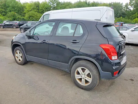 2017 Chevrolet Trax VIN 3GNCJNSBXHL159880 фото 2