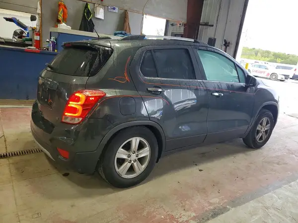 3GNCJLSBXHL156496 — 2017 Chevrolet TRAX, фото 3 с аукциона Copart 05.10.2026, Боковая часть