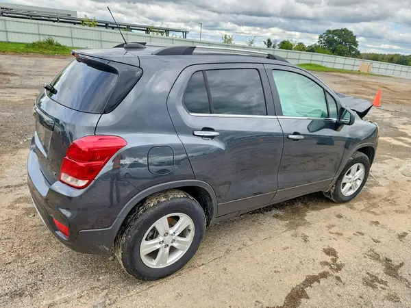 3GNCJPSBXHL193300 — 2017 Chevrolet TRAX, фото 3 с аукциона Copart 13.10.2026, Передняя часть