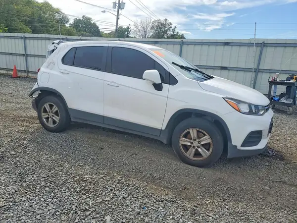 2017 CHEVROLET TRAX VIN 3GNCJNSB5HL199297 фото 4