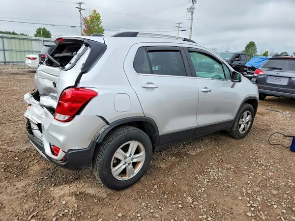 KL7CJPSB0JB680633 — 2018 Chevrolet TRAX, фото 3 с аукциона Copart 05.10.2026, Задняя часть