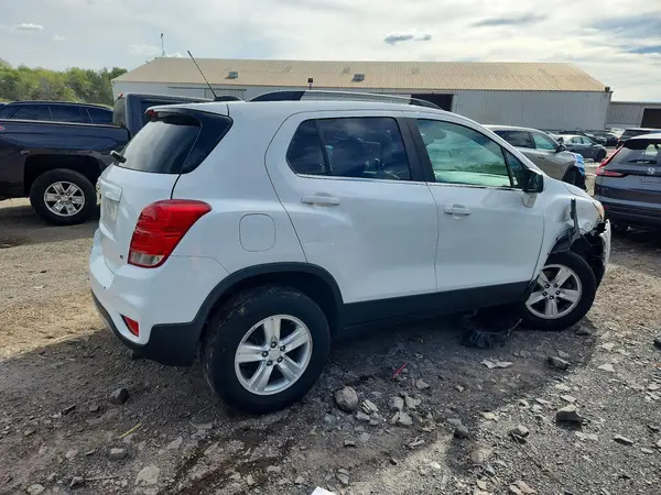 2018 CHEVROLET TRAX VIN 3GNCJPSB9JL148659 фото 3