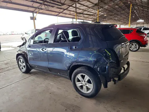 2018 Chevrolet Trax VIN 3GNCJLSB5JL218991 фото 2