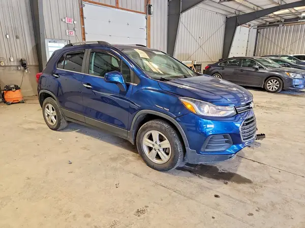 3GNCJPSBXKL310669 — 2019 Chevrolet TRAX, фото 4 с аукциона Copart, Передняя часть