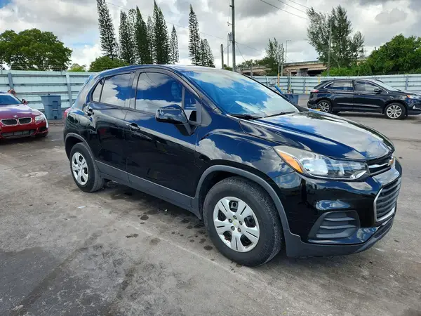 3GNCJKSB9KL154627 — 2019 Chevrolet TRAX, фото 4 с аукциона Copart 12.10.2026, Мелкие вмятины и царапины