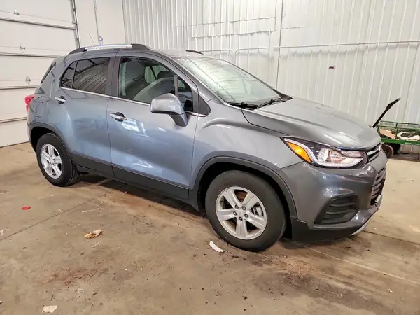 KL7CJLSB9KB855519 — 2019 Chevrolet TRAX, фото 4 с аукциона Copart, Передняя часть