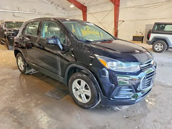 KL7CJNSB2LB085645 — 2020 Chevrolet TRAX, фото 4 с аукциона Copart, Передняя часть