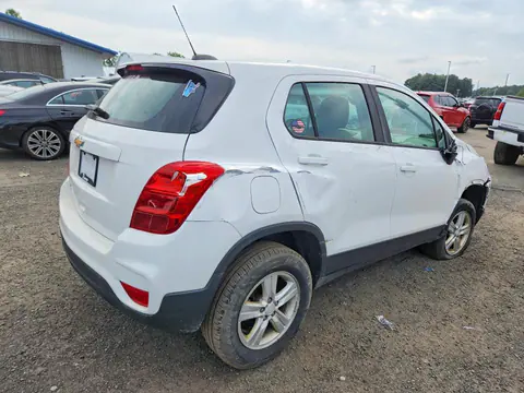 2020 Chevrolet Trax VIN 3GNCJNSB9LL148944 фото 3