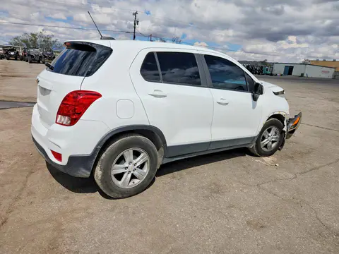 2020 Chevrolet Trax VIN KL7CJKSB7LB062618 фото 3