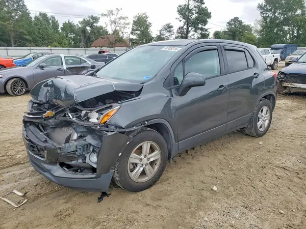 3GNCJKSB6LL247655 — 2020 Chevrolet TRAX, Передняя часть (Front End), фото до ремонта