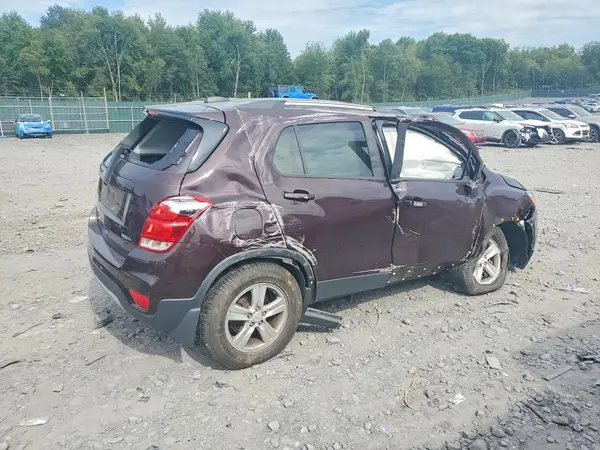 KL7CJPSB6MB337894 — 2021 Chevrolet TRAX, фото 3 с аукциона Copart 07.10.2026, Опрокидывание