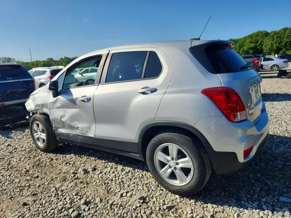 2021 CHEVROLET TRAX VIN KL7CJKSB3MB302717 фото 2