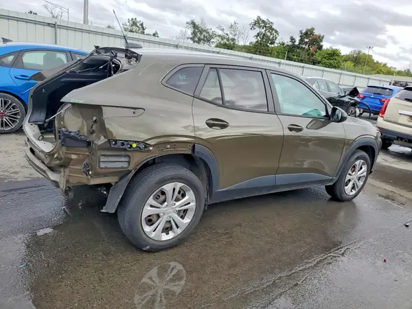 KL77LFE2XRC045362 — 2024 Chevrolet TRAX, фото 3 с аукциона Copart, Задняя часть