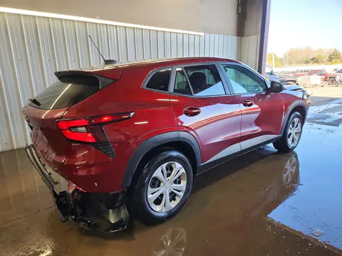 2024 Chevrolet Trax Ls VIN KL77LFE2XRC002236 фото 3