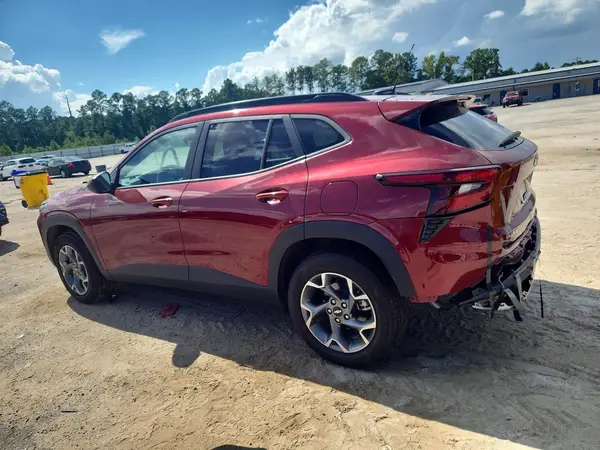 KL77LHEP1SC228758 — 2025 Chevrolet TRAX, фото 2 с аукциона Copart, Задняя часть