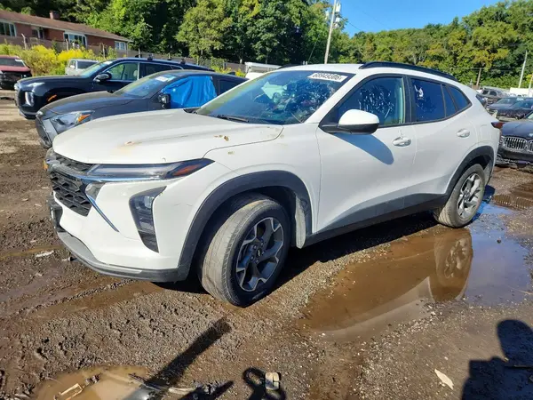 KL77LHEP2SC080118 — 2025 Chevrolet TRAX, Механические повреждения (Mechanical), фото до ремонта
