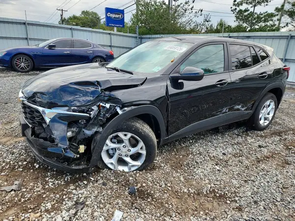 KL77LFEP2SC026516 — 2025 Chevrolet TRAX, Передняя часть (Front End), фото до ремонта