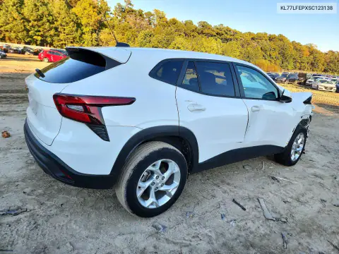 KL77LFEPXSC123138 — 2025 Chevrolet TRAX, фото 3 с аукциона Copart, Передняя часть
