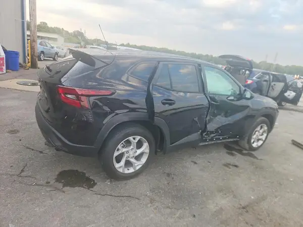 KL77LFEP7TC169706 — 2026 Chevrolet TRAX, фото 3 с аукциона Copart 13.10.2026, Боковая часть