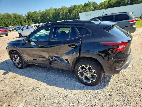 2026 CHEVROLET TRAX VIN KL77LHEP6TC091401 фото 2