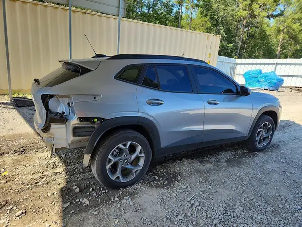 2026 CHEVROLET TRAX VIN KL77LHEP8TC045178 фото 3