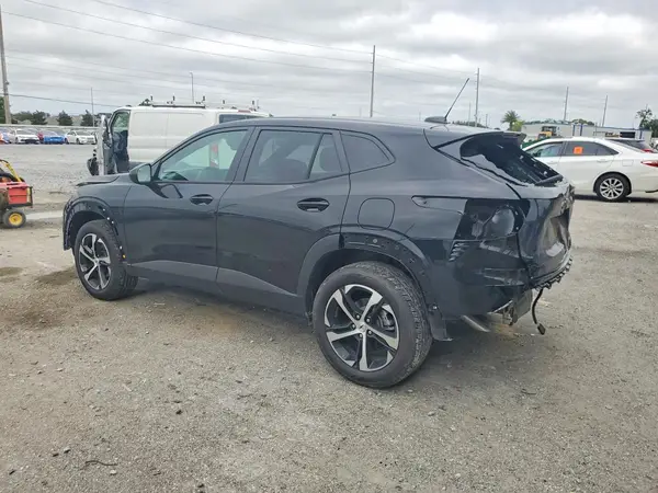 KL77LGEP7TC209143 — 2026 Chevrolet TRAX, фото 2 с аукциона Copart, Задняя часть