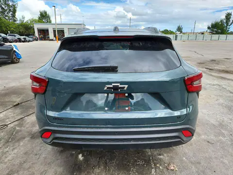 KL77LHEP1TC224775 — 2026 Chevrolet TRAX, Передняя часть, фото до ремонта