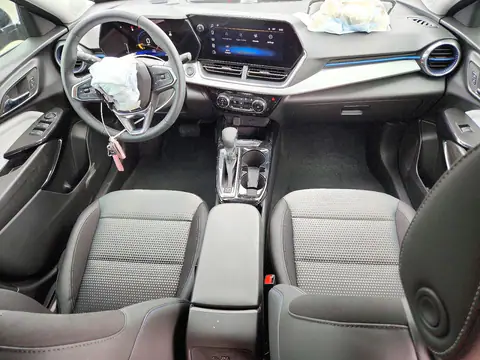 KL77LHEP1TC224775 — 2026 Chevrolet TRAX, фото 8 с аукциона Copart, Передняя часть