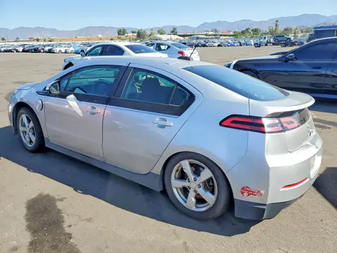 2015 Chevrolet Volt VIN 1G1RC6E48FU105053 фото 2