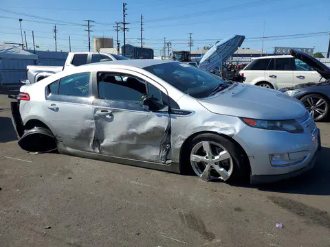 2015 Chevrolet Volt VIN 1G1RC6E48FU105053 фото 4