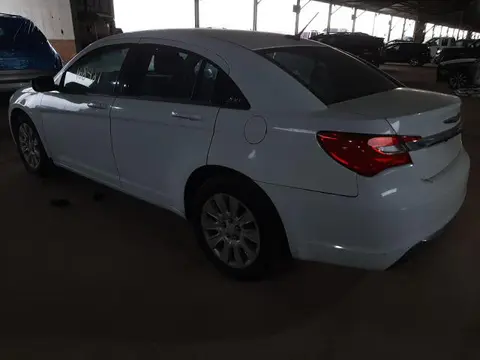 2012 CHRYSLER 200 LX VIN 1C3CCBAB9CN256715 фото 2
