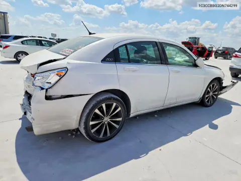 2013 Chrysler 200 Touring VIN 1C3CCBBG2DN744299 фото 3