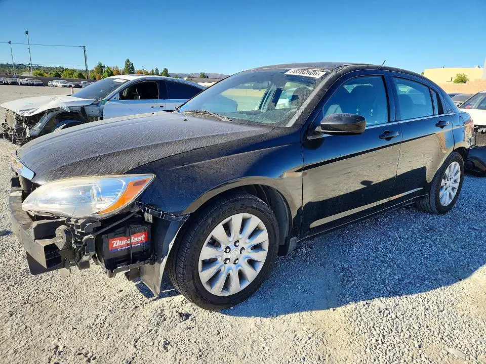 1C3CCBAB2EN213000 Chrysler 200 2014 — повреждение Задняя часть, фото до ремонта