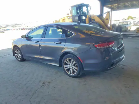 2015 Chrysler 200 VIN 1C3CCCAB8FN642486 фото 2