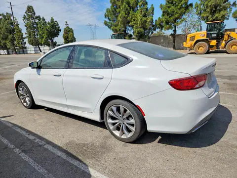 1C3CCCBB7FN746921 — 2015 Chrysler 200, фото 2 с аукциона Copart 29.09.2026, Механические повреждения