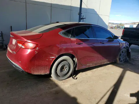 2015 Chrysler 200 VIN 1C3CCCAB8FN666982 фото 3