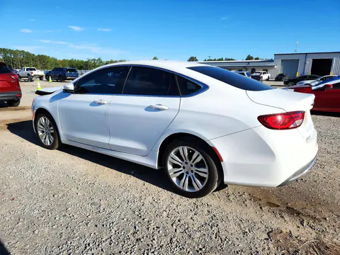 2015 Chrysler 200 Limited VIN 1C3CCCAB5FN748197 фото 2