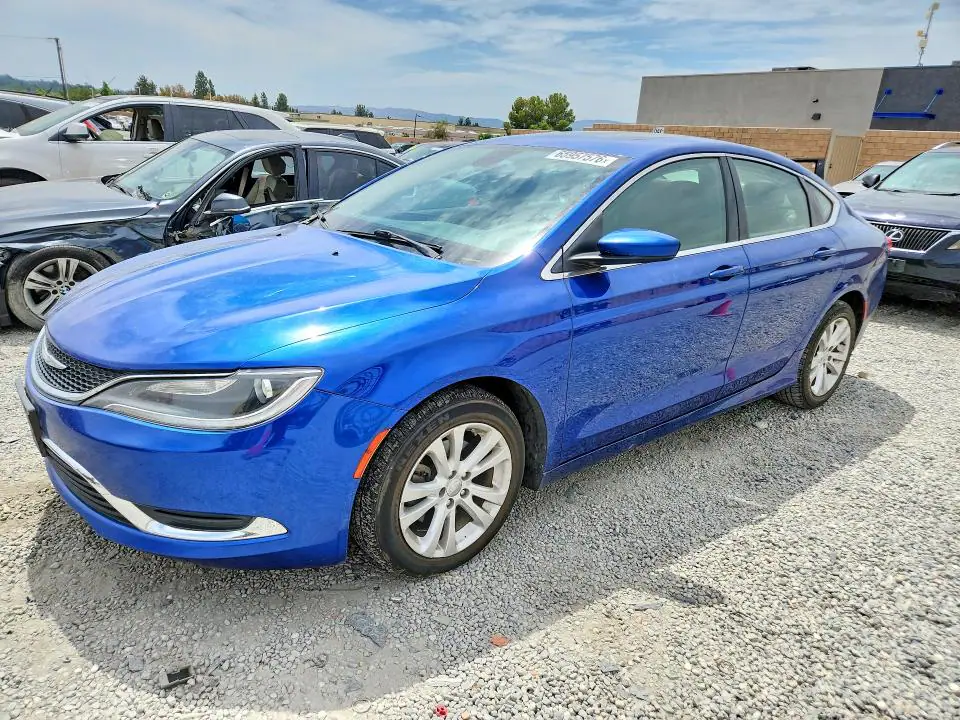 1C3CCCAB3GN122472 Chrysler 200 2016 — повреждение Передняя часть, фото до ремонта