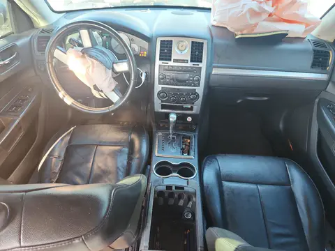 2010 Chrysler 300 Touring VIN 2C3CA5CV1AH195655 фото 8