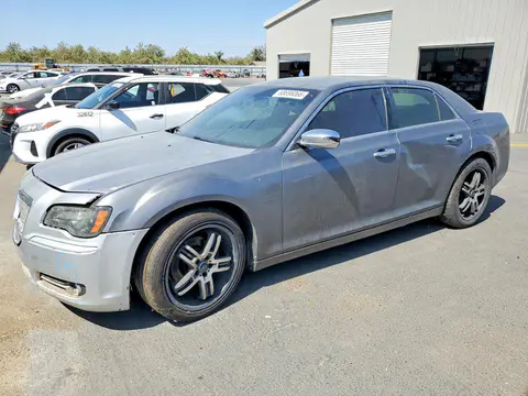 2C3CA5CGXBH557937 — 2011 Chrysler 300, Передняя часть (Front End), фото до ремонта