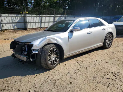 2C3CCABG5CH140392 — 2012 Chrysler 300, Передняя часть (Front End), фото до ремонта